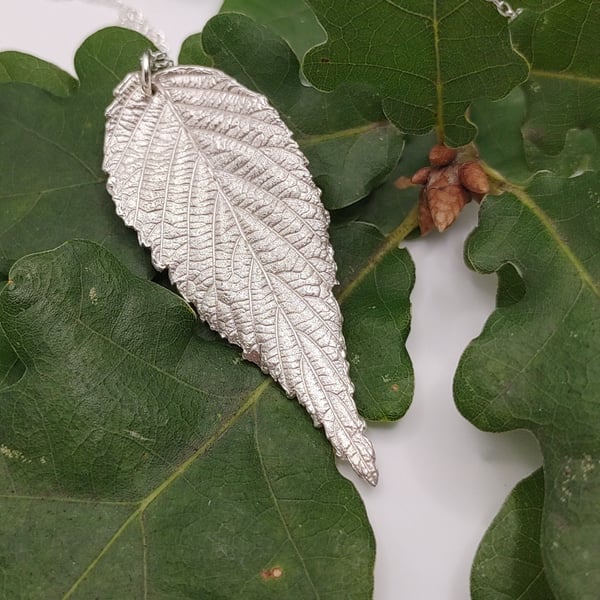 Satinised Silver Rose Leaf