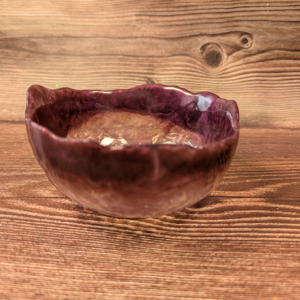 Mulberry Velvet Resin Bowl