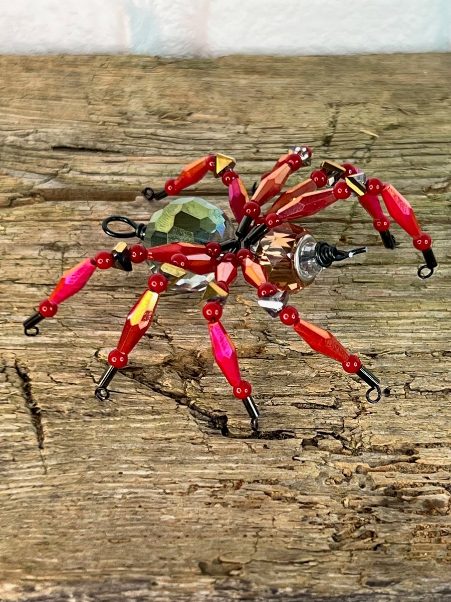 Glass Beaded Spider in Red