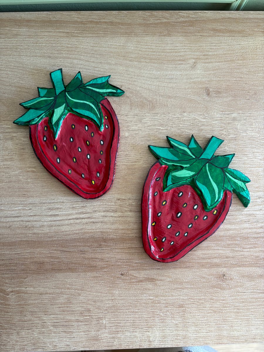 Strawberry trinket dish 