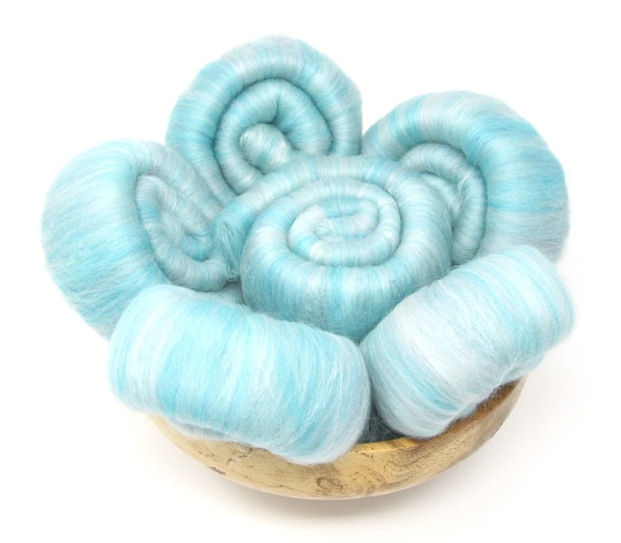 Rolags - Frozen Merino & Silk 60g Fine Merino Wool Spinning Felting Fibre