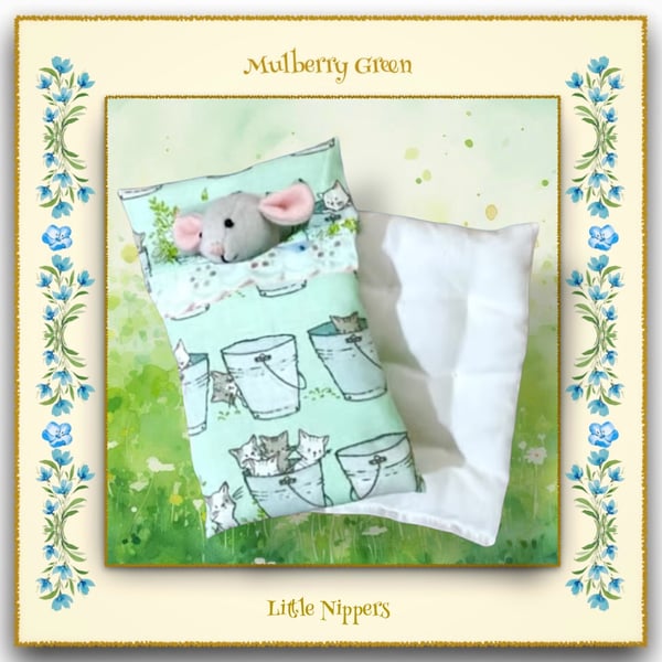 Little Nippers’ Cute Kittens Bed Set