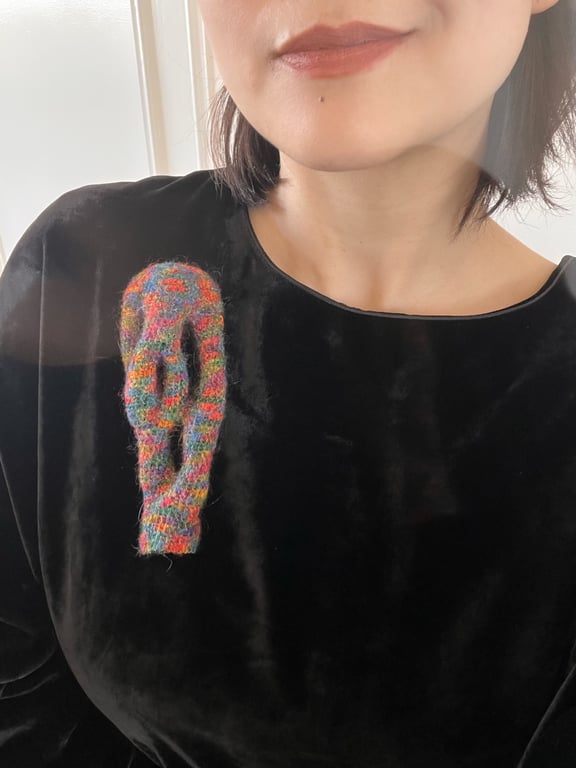 Copper wire sculpture rockery shape brooch pendant necklaces