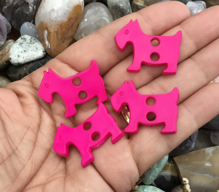 Set of 4 Pink Scottie Dog Buttons!