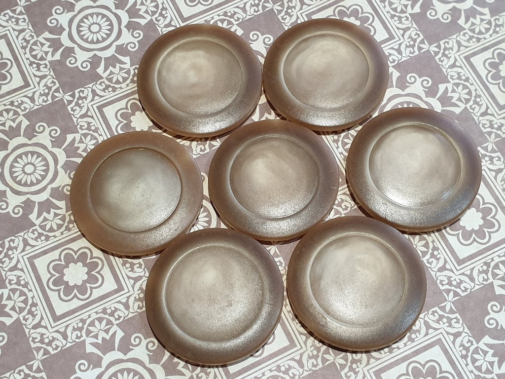  38mm 60L Vintage Pearlised Buttons pre 1960's x 2 Buttons