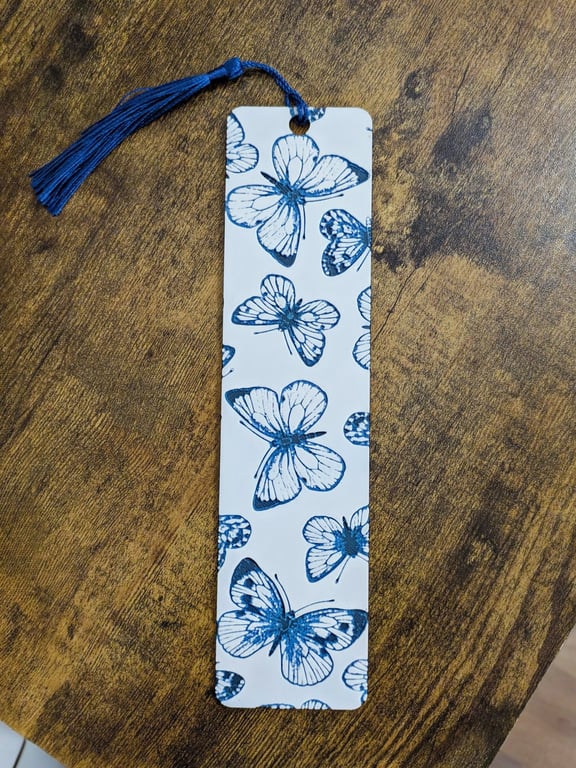 Butterfly bookmark with 3D effect books nature