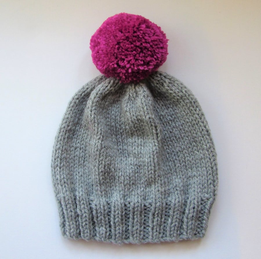 Bobble Hat in Light Grey Chunky Yarn with Pink Pom Pom