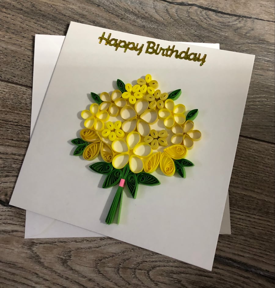 Handmade quilled yellow bouquet card