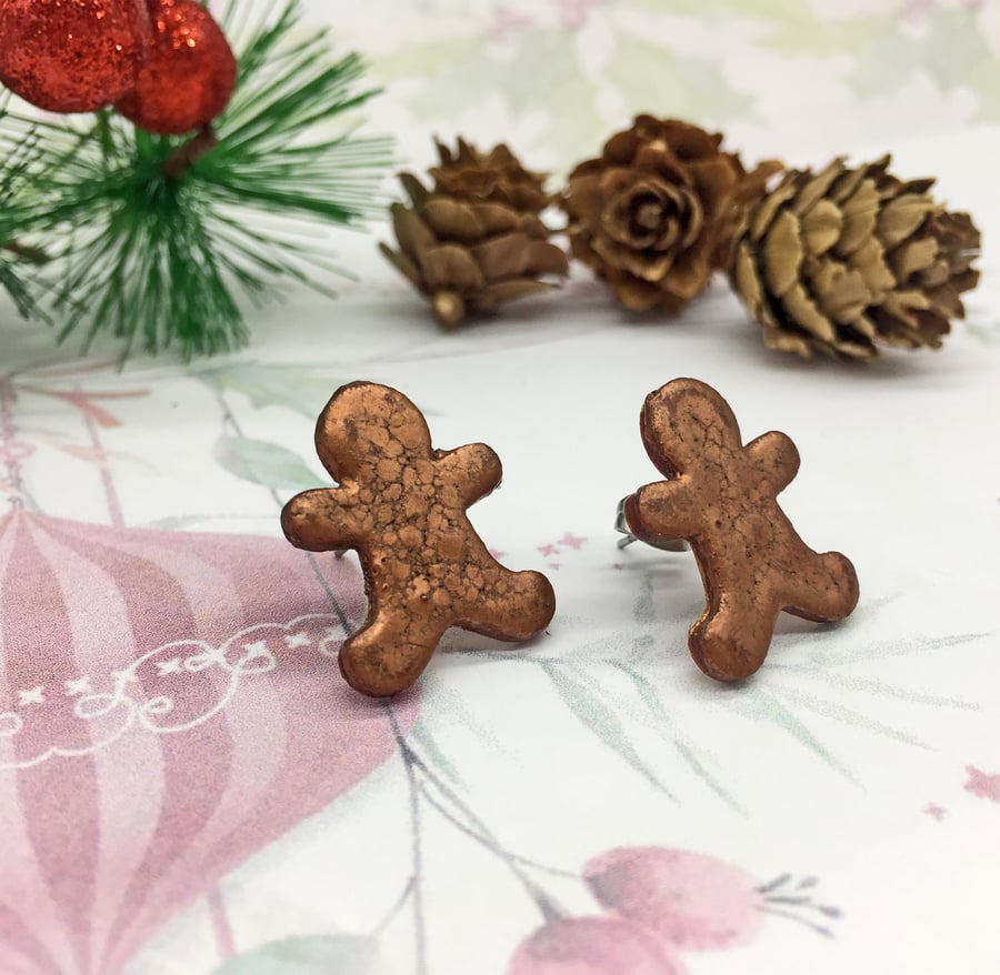Gingerbread man wooden stud earrings in copper embossing enamel
