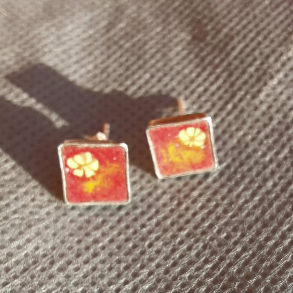 STERLING SILVER SQUARE ENAMELLED 8MM STUD EARRINGS 