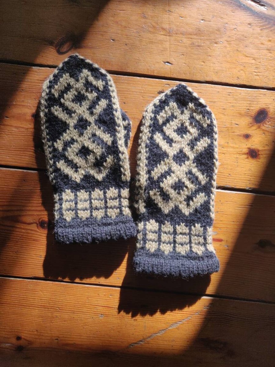 Hand knit black and camel brown wool fairisle traditional mittens winter