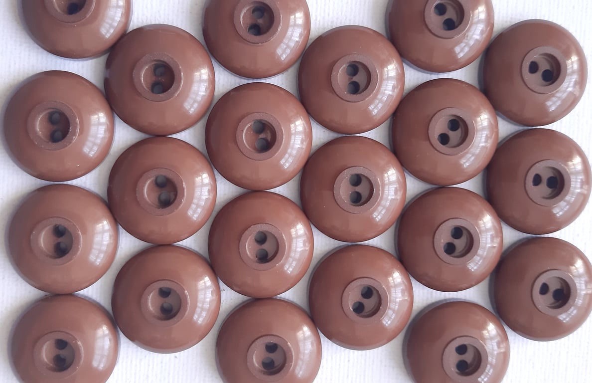 23mm Vintage chunky brown buttons
