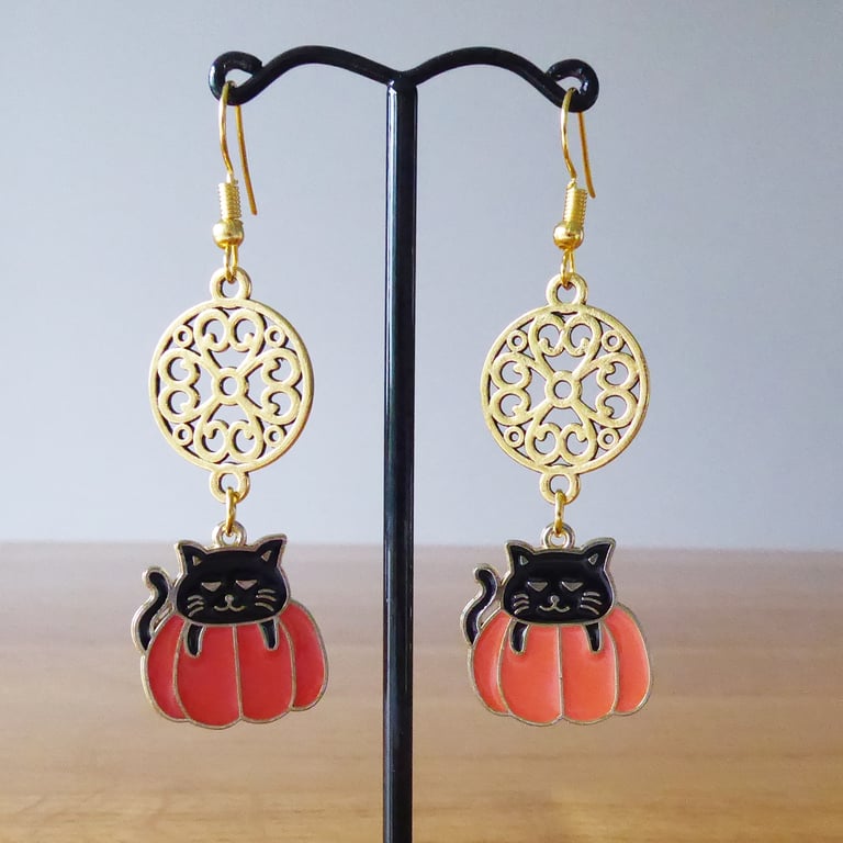 Floral Charm with Enamelled Black Cat & Pumpkin Earrings & Gold Plated Ear Wires