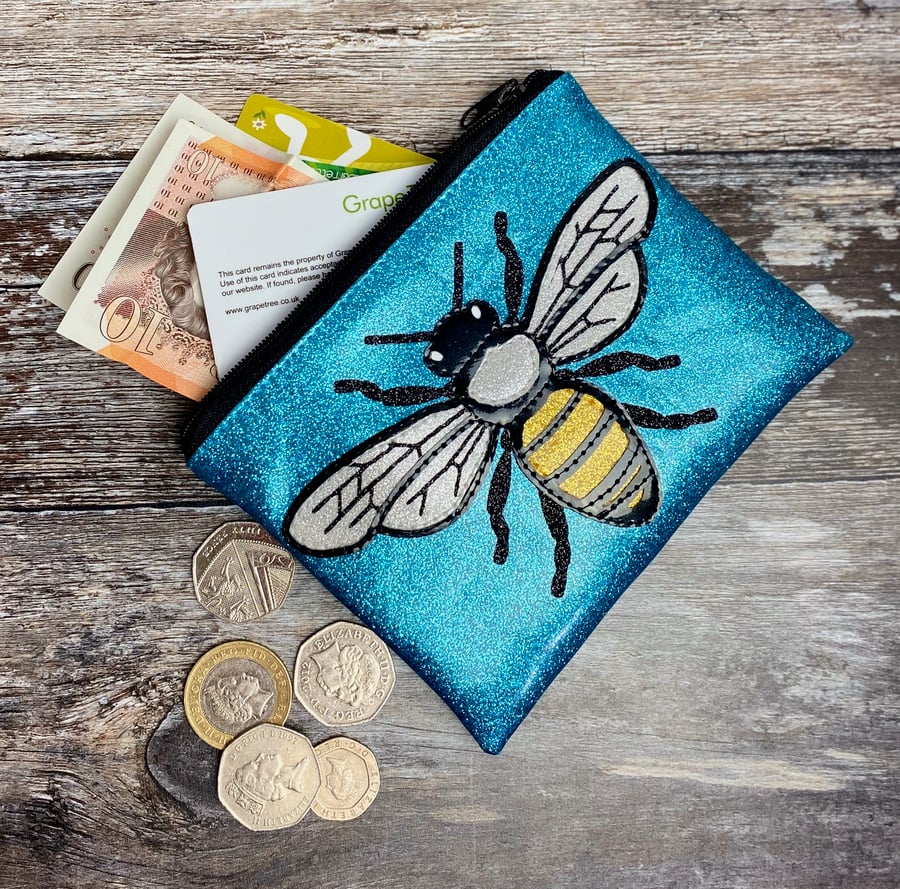 Appliqué Bee Coin Purse Pouch