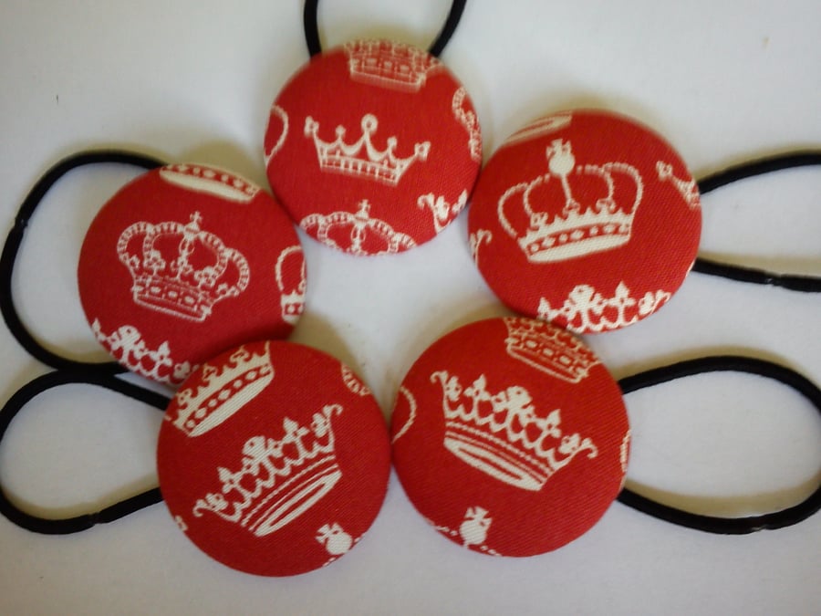 Royal Crown hair button bobbles set of 5 in gift tin