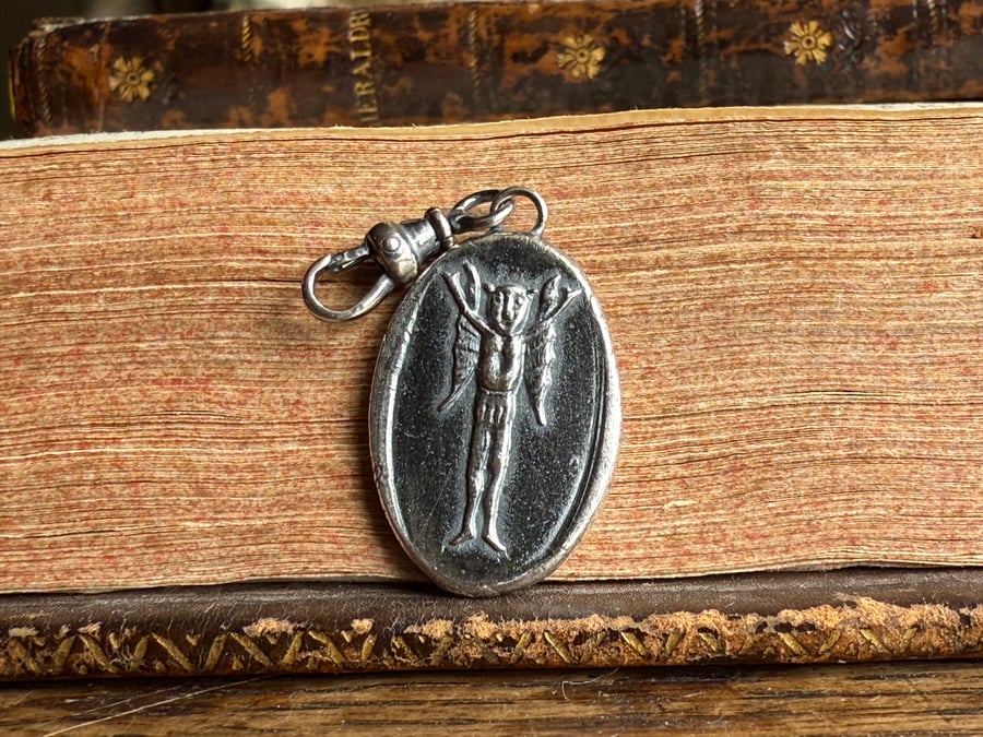 Double sided Wax Seal Clip On Imp & Clay Pipe Fish Pendant 