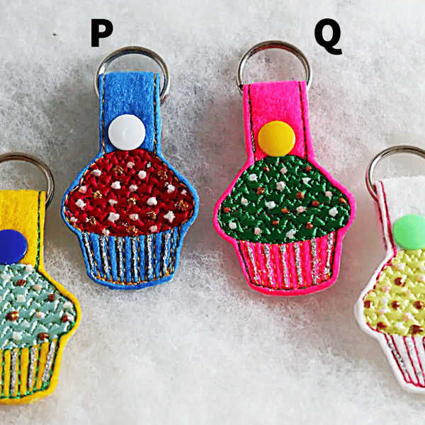 Embroidered felt cupcake keyring