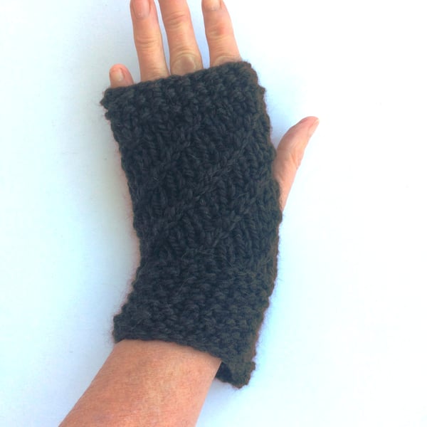 Black hand knit fingerless gloves