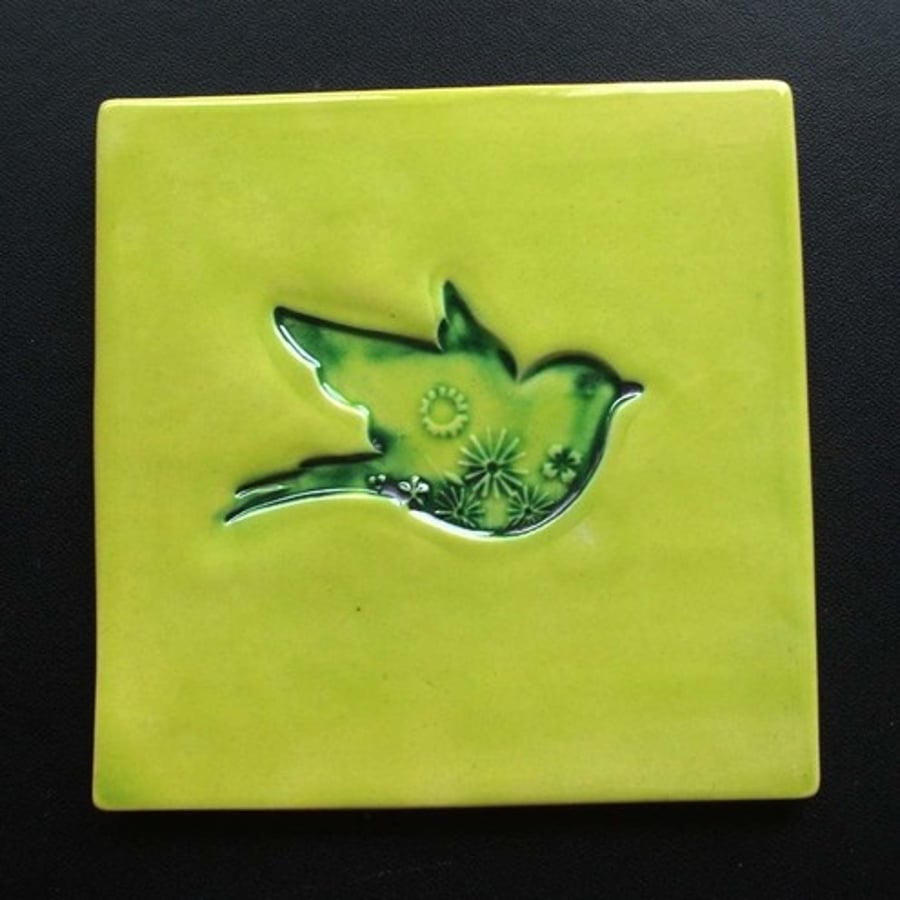 Bird ceramic tile