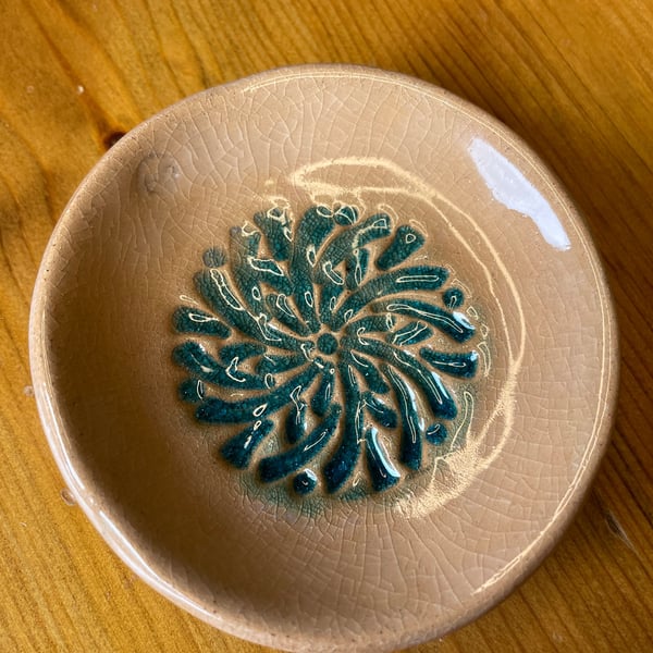 Ceramic mandala ring dish