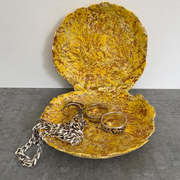Wabi Sabi Paper Mache Pin Dishes: Eco Friendly Trinket Bowls
