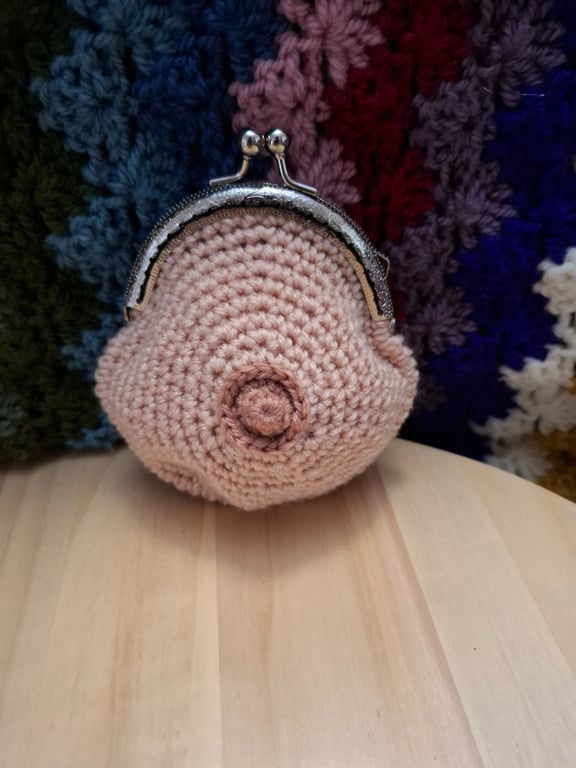 Crochet purse naughty cheeky head turning 