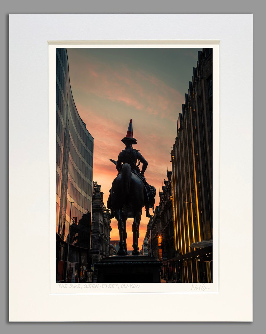 The Duke Glasgow Queen Street Scotland - A3 (40x50cm) Unframed Print