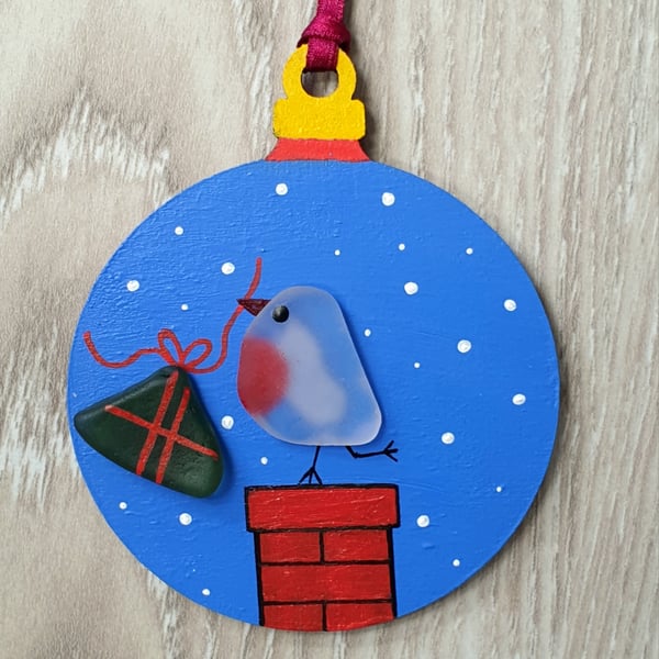 Sea glass robin on chimney