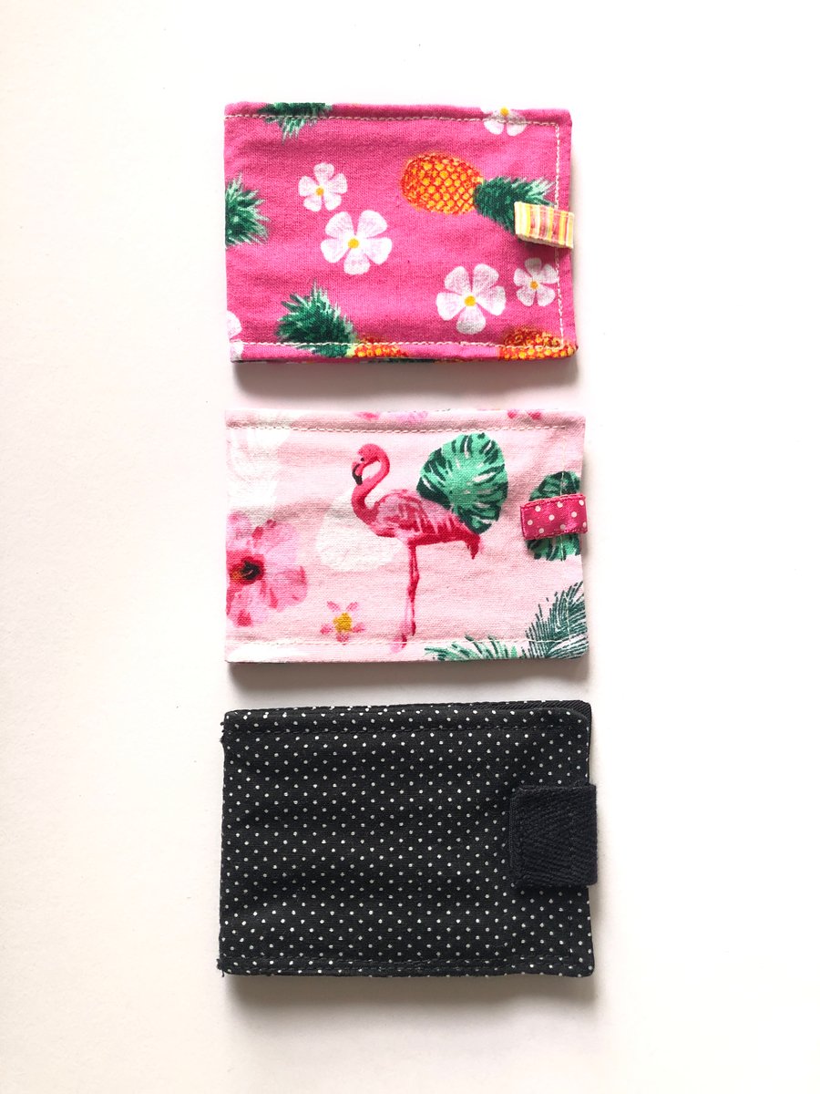 Handy Wallet Card Holder travel Pass Pocket Stud Fastening Tropical or Dotty 
