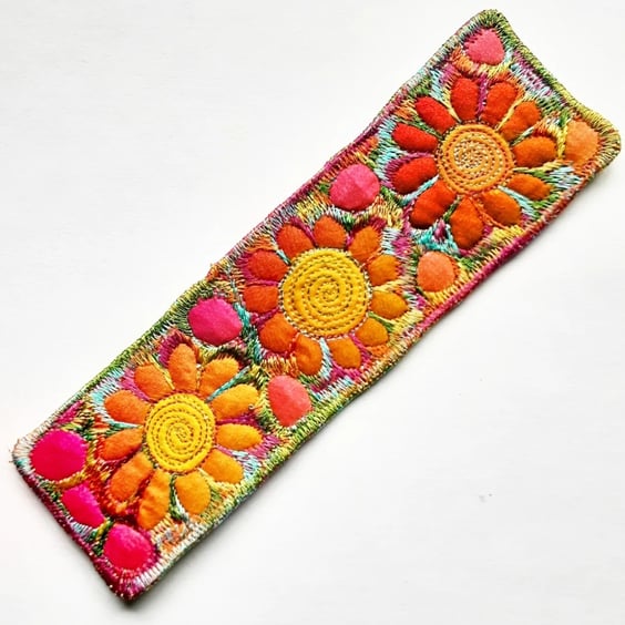 Bookmarks - Textile with Machine Embroidery Bookmark