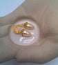Purple and Cream Pearl Drop Beads on a Gold Plated Chain Necklace and Earrings - Image 10