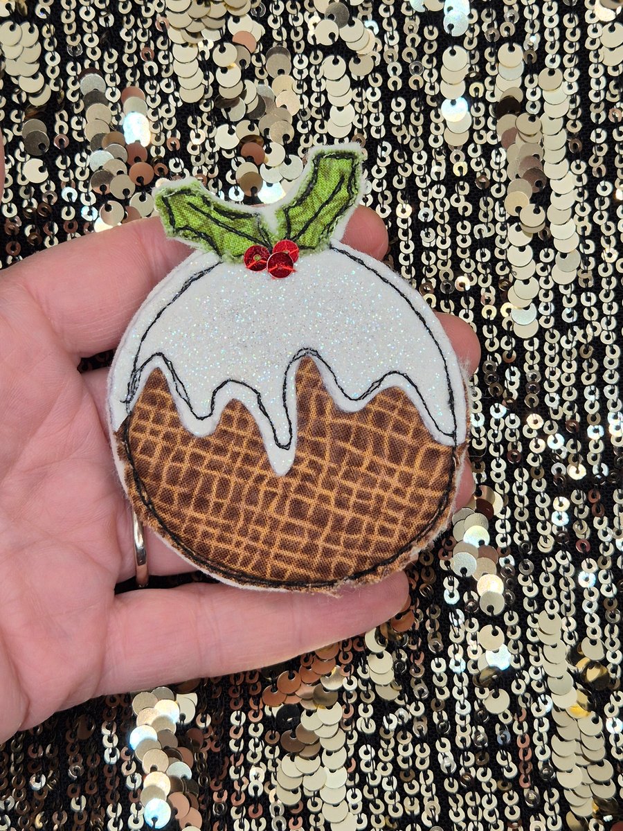 Christmas Pudding Brooch