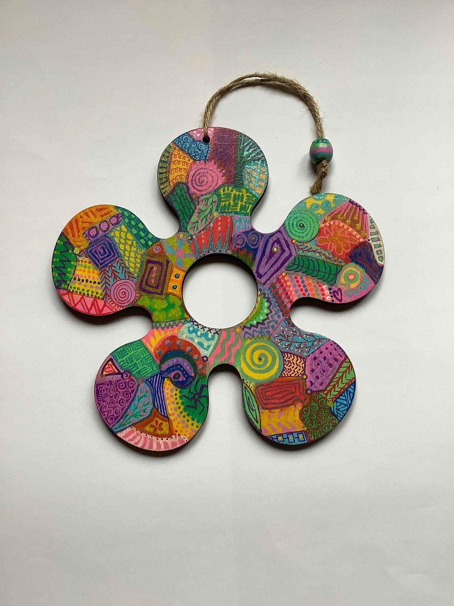 Hanging doodle art flower