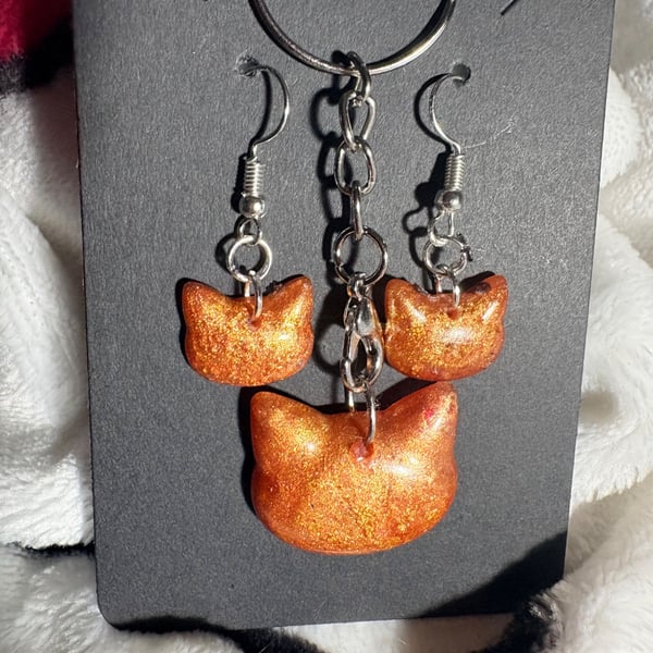 Resin earring and keyring set