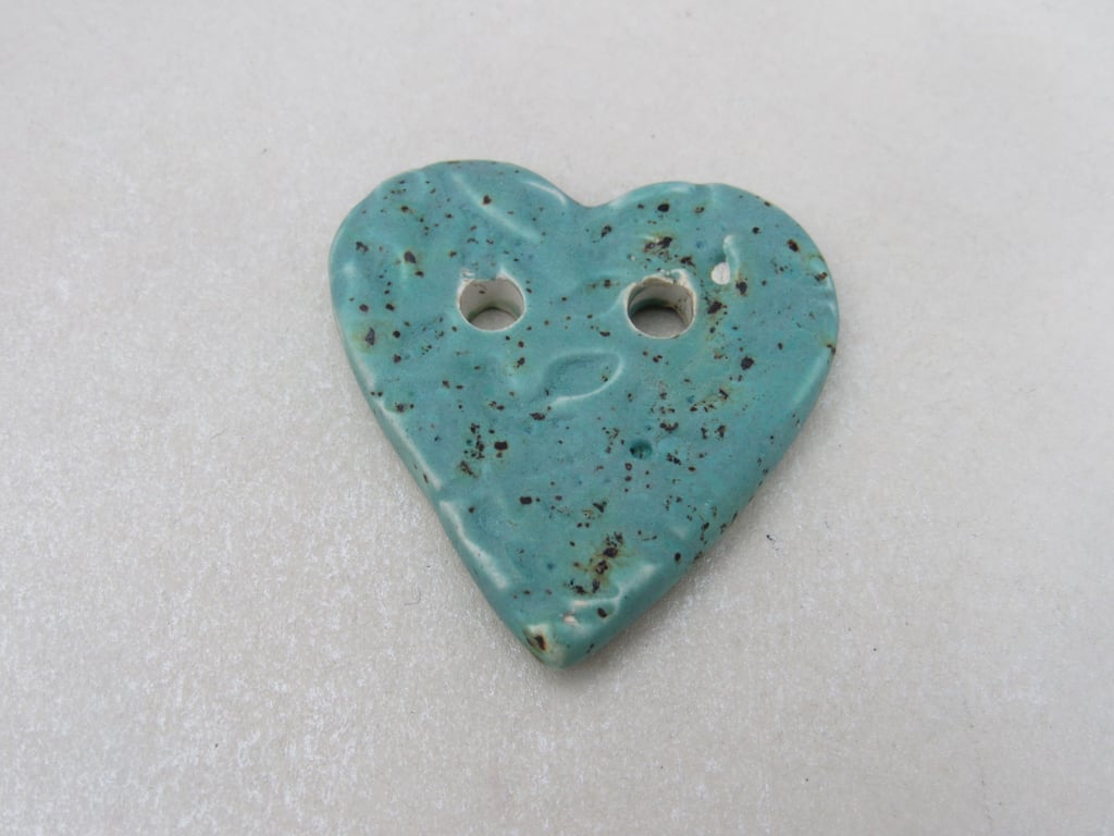 Medium Eggshell Blue Leaf Sprig Texture Heart Shaped Ceramic Button