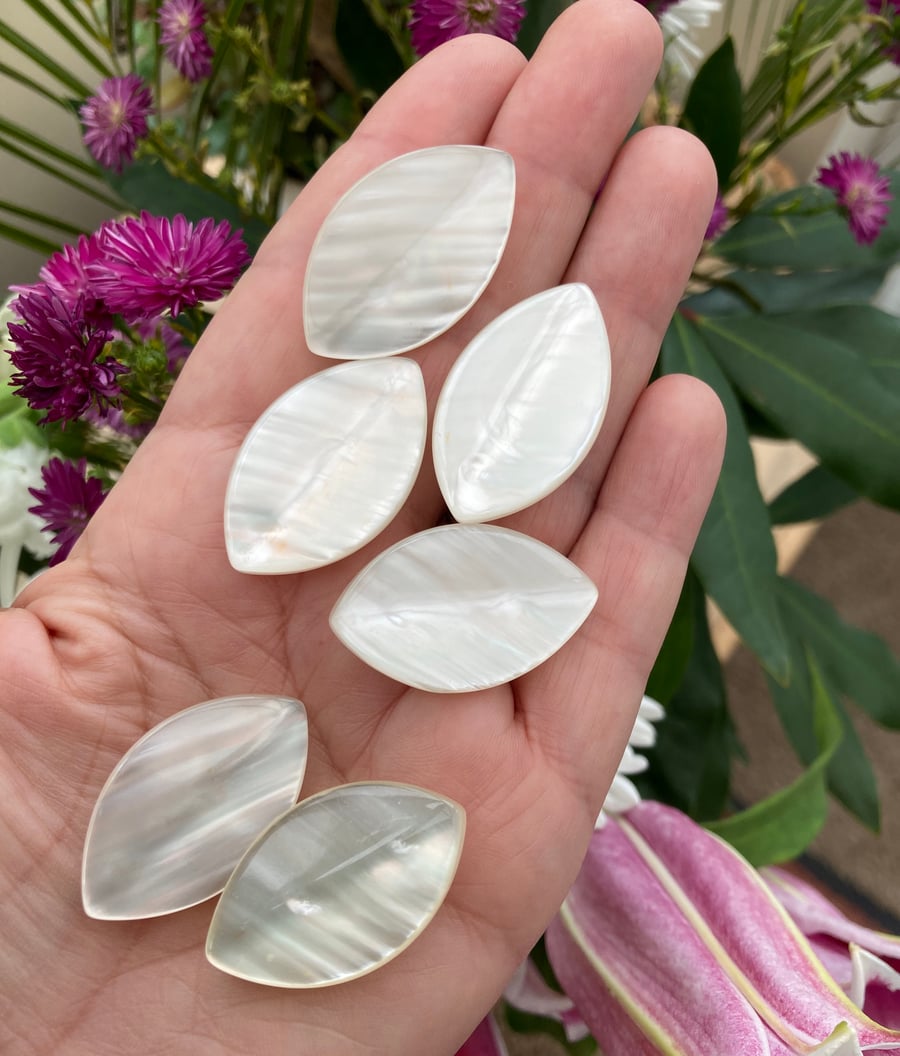 Set of 6 Large Marquise Shaped Pearlescent Vintage Lucite Buttons.
