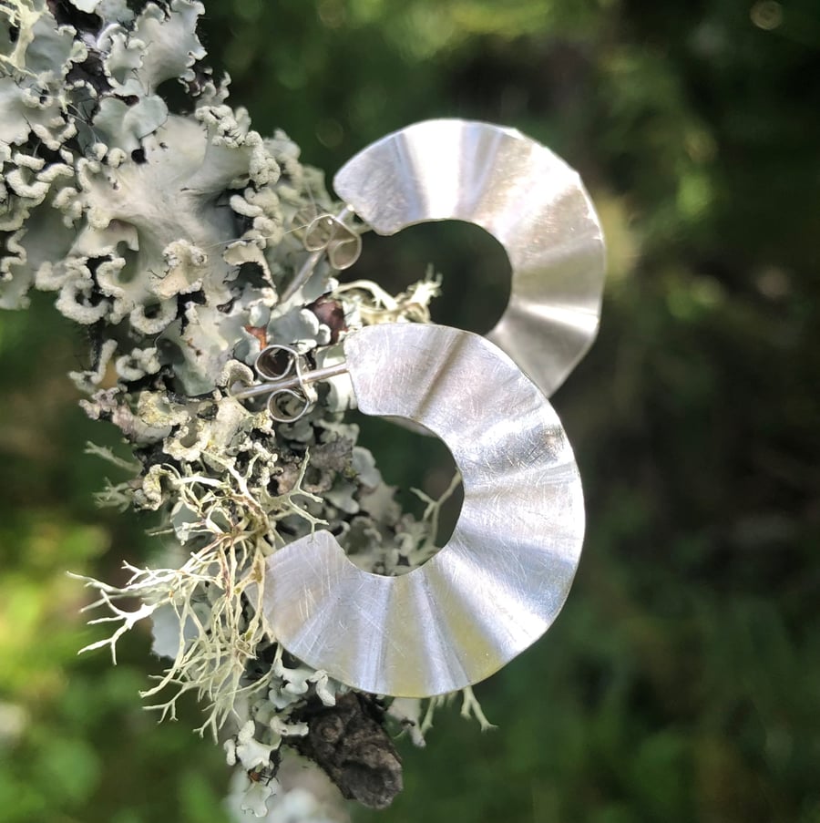 Silver Ripple Hoop Stud Earrings 