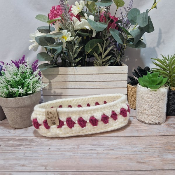 Glasses or trinket basket, hand crocheted 