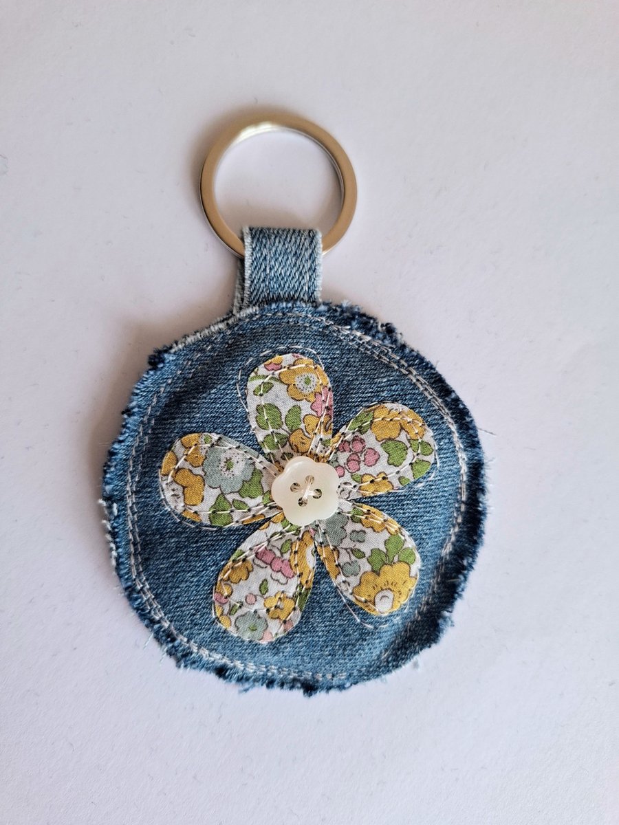 Denim flower keyring - yellow green