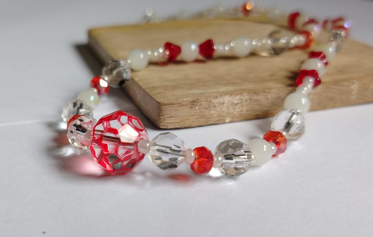 Modern Ruby Drift - Red and Opaline Geometric Glass Necklace