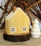 Hand crafted little wooden house - Image 4