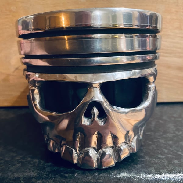 Piston skull 