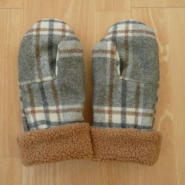 Ladies mittens grey cream wool tweed gloves teddy fleece lined mittens 