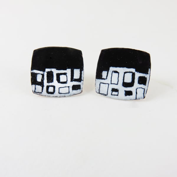 Monochrome Studs In Enamel with Hand Drawn Pattern