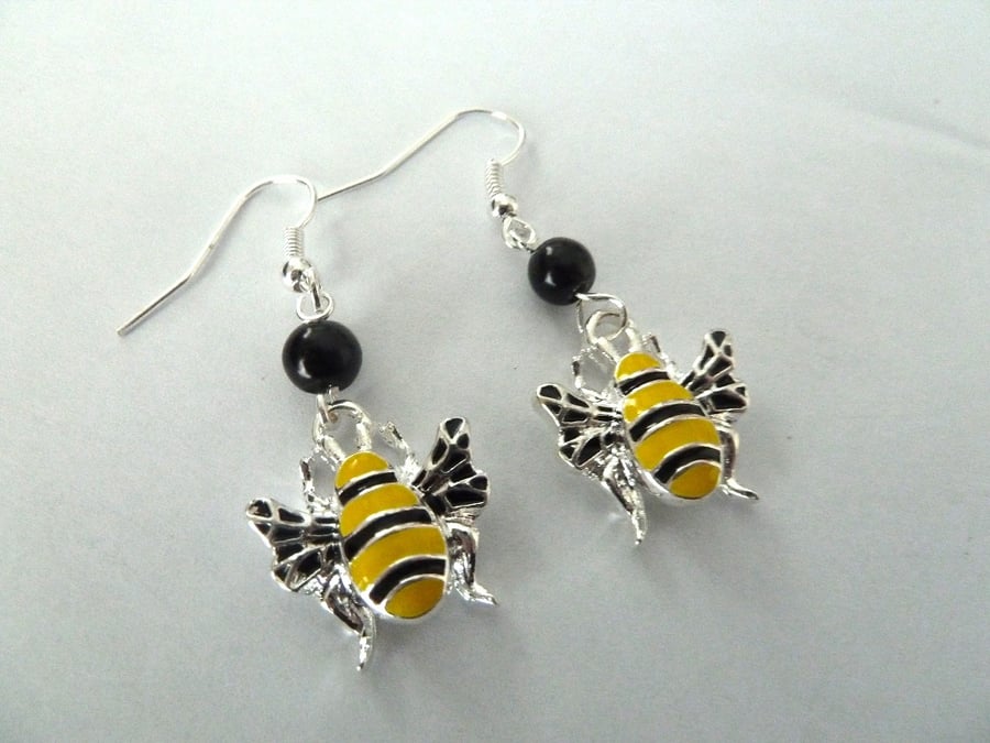 bee earrings