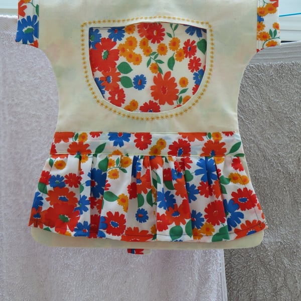 Vintage style bright peg bag