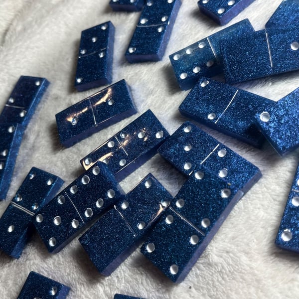 Domino set