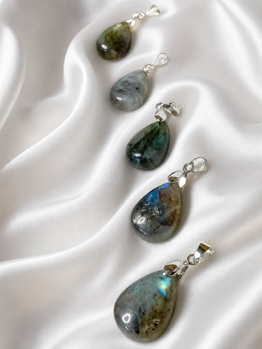 Labradorite Pendant 