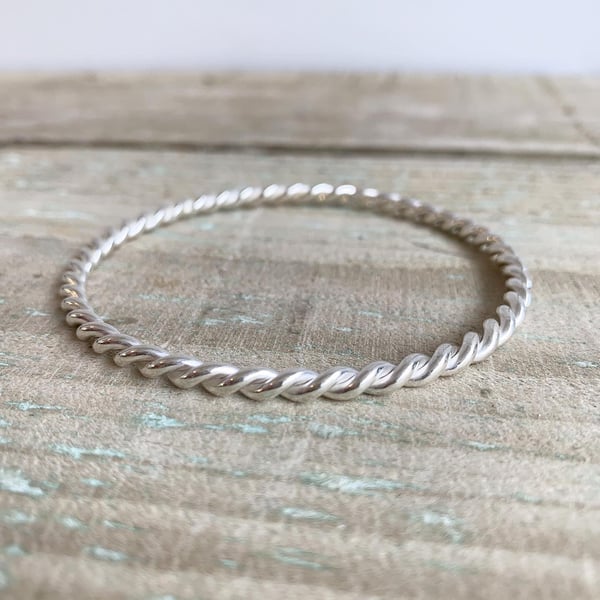 Twisted sterling silver rope twist bangle 
