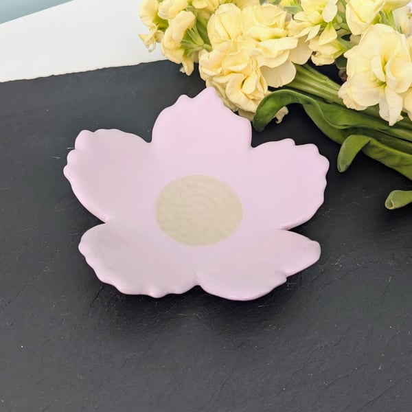Ceramic pastel lilac flower small dish